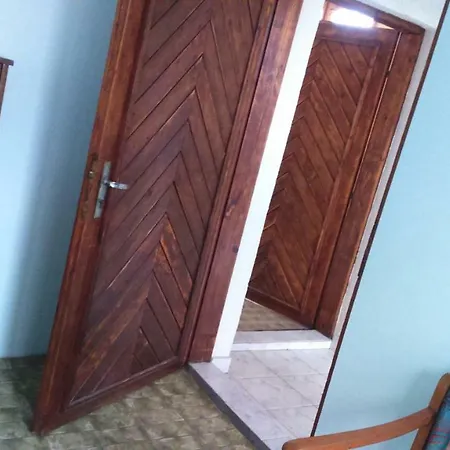 Pensionat вилна зона златни пясъци, спирка ален мак Varna