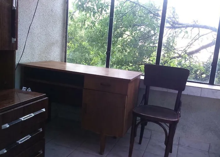 вилна зона златни пясъци, спирка ален мак Gæstehus