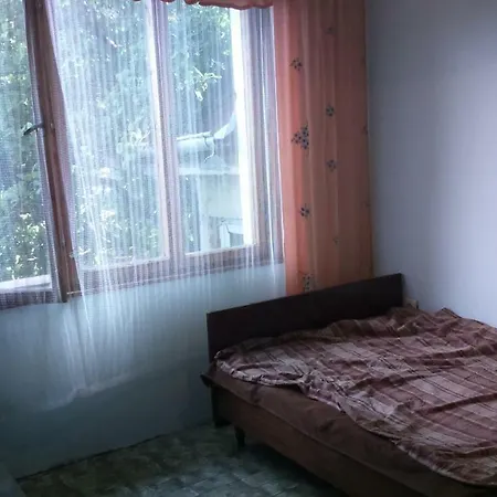 вилна зона златни пясъци, спирка ален мак * Varna